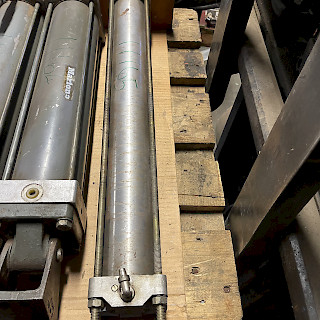 Ilmasylinteri 80/750/500