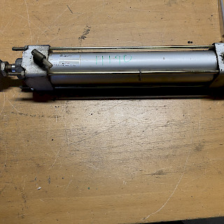 Ilmasylinteri 65/500/300