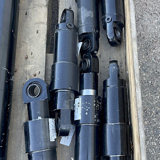 Hydraulic Cylinder 80/70- 140mm G 1/2, 350 BAR