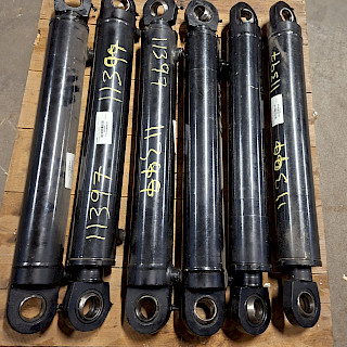 hydraulic cylinder 80/50-450MM, 1/2 BSPP, 200 BAR