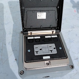 Weldmuller GFCI SELF Test Receptacle