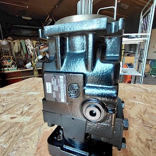 Axial Piston Pump 83026416