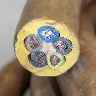 Sähkökaapeli / kumikaapeli 5x6mm2 14,5 metriä