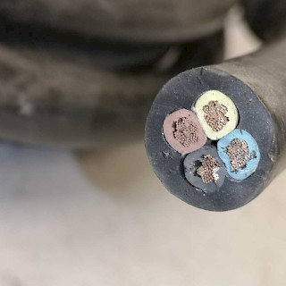 Sähkökaapeli / kumikaapeli 4x6mm2 12 metriä