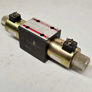 Kladivar KV-4/3-5K0-10-1-230AC Suuntaventtiili