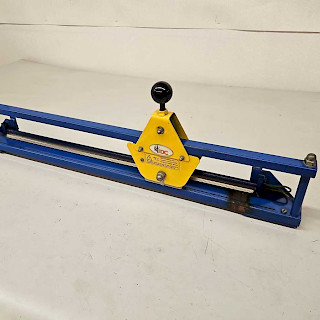 Pakkauspöydän rullaveitsi