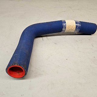 Silikoniletku / silikonikulma 90° halkaisija: 50/67mm ja pituus: 250x350mm, vahvistettu