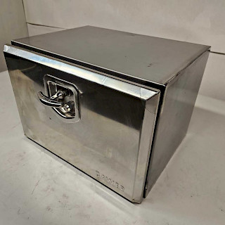 Bawer varustelaatikko