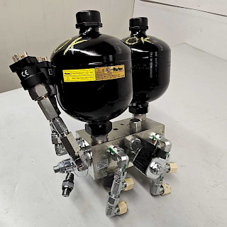 Paineakku Hydac 0,75 litraa 2 kpl