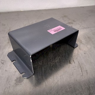 VARUSTELAATIKKO TYÖKONEESEEN