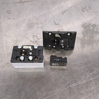 Uusi REXROTH BOSCH 581-11 5611151130 SUUNTAVENTTIILI