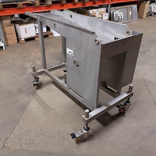 RST syöttökaukalo / työtaso