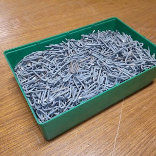 Naulakiinnike n.1500 kpl