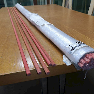 Nylon kierretanko 12mm 1,9 metriä