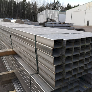 Ruostumaton Ferrit Putki 80 x 60 x 3 mm