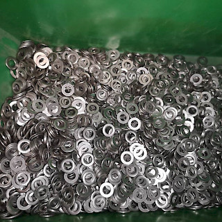RST Aluslevy 5,5x9,7x1 mm 2500 kpl