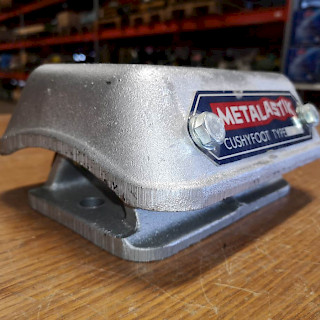 Mitalastik kumityyny 21x15x12 cm