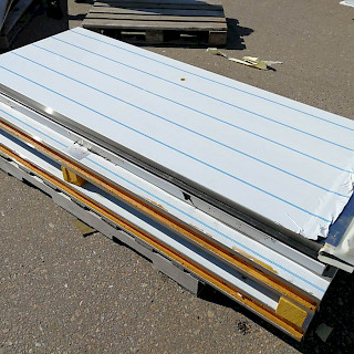 Kylmiön ovi 180,2x74x8 cm