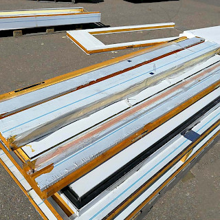 Kylmähuoneen elementti 200x10x8 cm