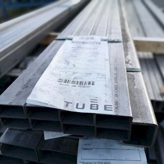 Ruostumaton Ferrit Putki 50 x 25 x 1,5 mm