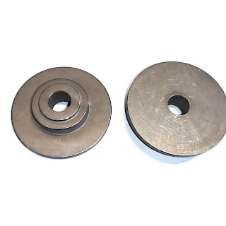 Metallinen holkki 80x43x31x17 mm