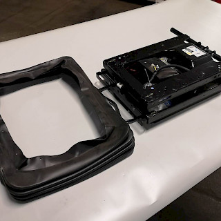 Työkoneen Sähkötoiminen istuimen alusta