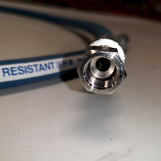 Hydrauliletku 3/8" 1,8 metriä 180 bar BSP-Sisäkierteellä