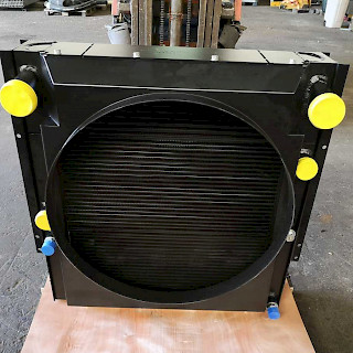 Jäähdytin 3 - osainen