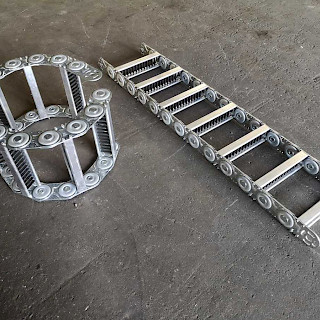 Metallinen kaapeliketju 350x100x1850 mm