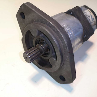 Hammaspyöräpumppu MNR 1518 222 918