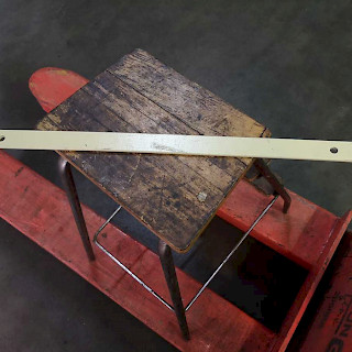 Asennuslatta 5x30x572 mm teräs