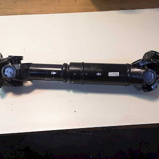 Kardaaniakseli 700 mm