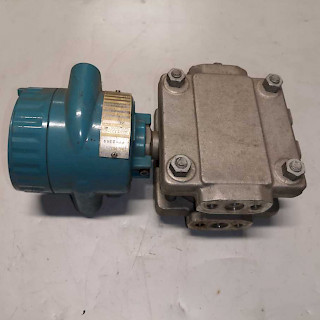 PRESSURE TRANSMITTER 50DPF100-2