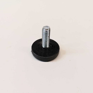 Säätöjalka M8 sinkki/musta