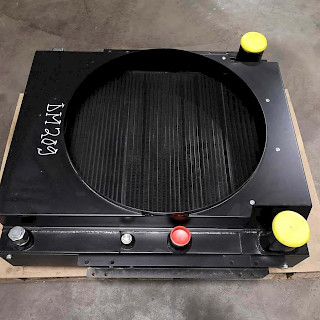 Jäähdytin 3 - osainen