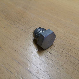 Kierretulppa ulkokierre 19