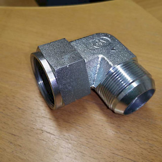 Liitin DN33 sisäkierre 46 ulkokierre 47