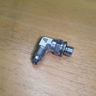 Liitin DN4 ulkokierre 10/11