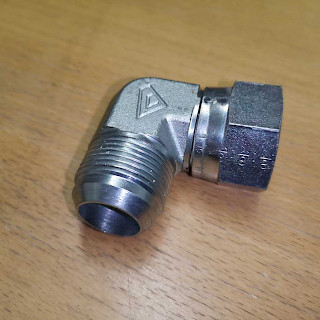 Kulmaliitin 90° DN21 sisäkierre 31 ulkokierre ​33