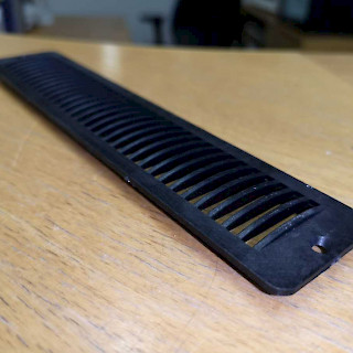 ILMASUUTIN 192X40MM SUORA MUSTA