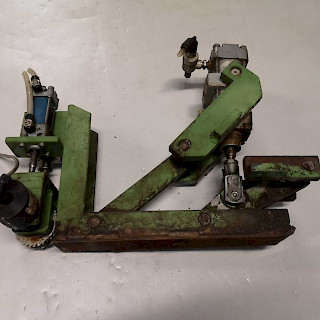 Pneumaattinen puristin