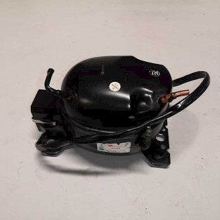 Kylmäkompressori AC25 R134a