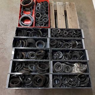 Lava Akselitiivisteitä