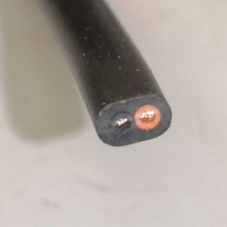 Flfryy PVC-eriste litteä kaapeli 1,8 metriä 2x0,5mm2