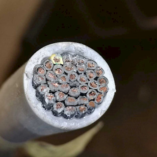 Sähkökaapeli 35x1,5mm2 19 metriä