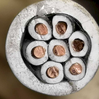 Sähkökaapeli 7x1,5mm2 61 metriä