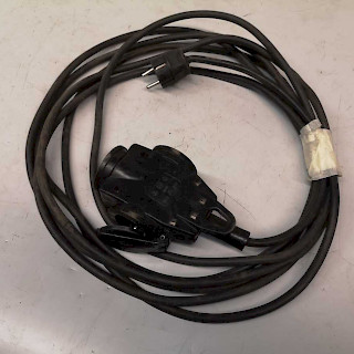 Jatkojohto 3-osainen 3x1.5, 6,8m