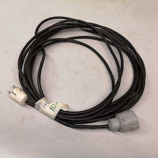 Jatkojohto 1-osainen 3x1.5, 10m