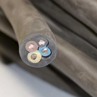 Kumikaapeli 4x1,5mm2 15,5 metriä