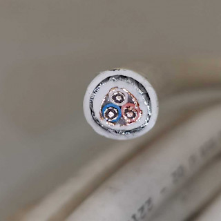 Sähkökaapeli 3x1,5mm2 + G 38 metriä